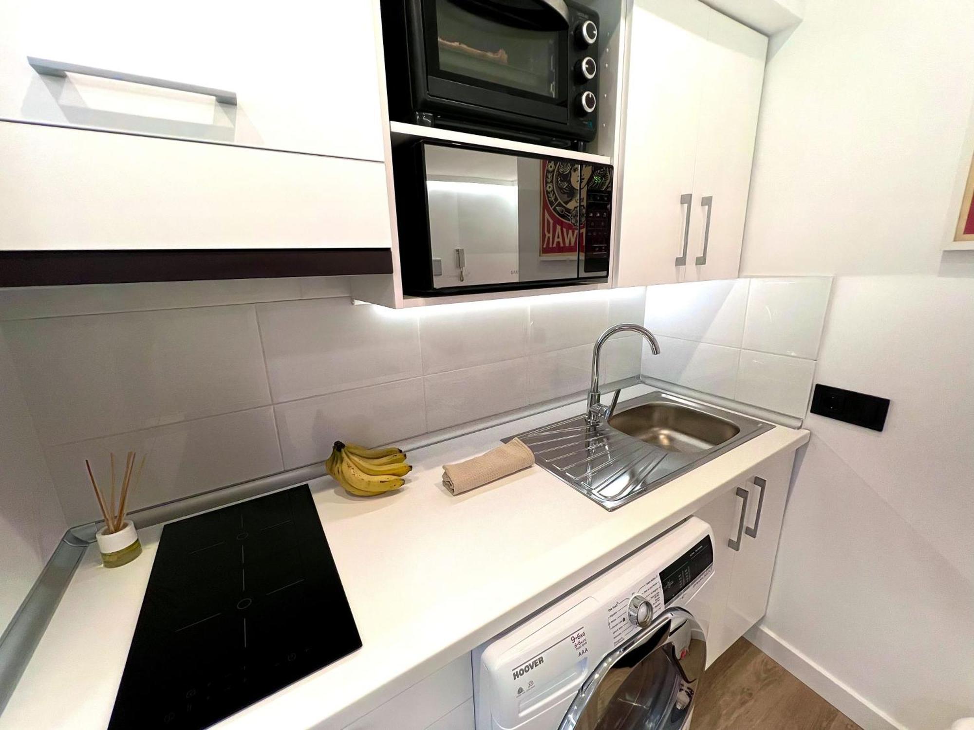 Apartment In The Heart Of Madrid-Piso En Malasana Exterior foto