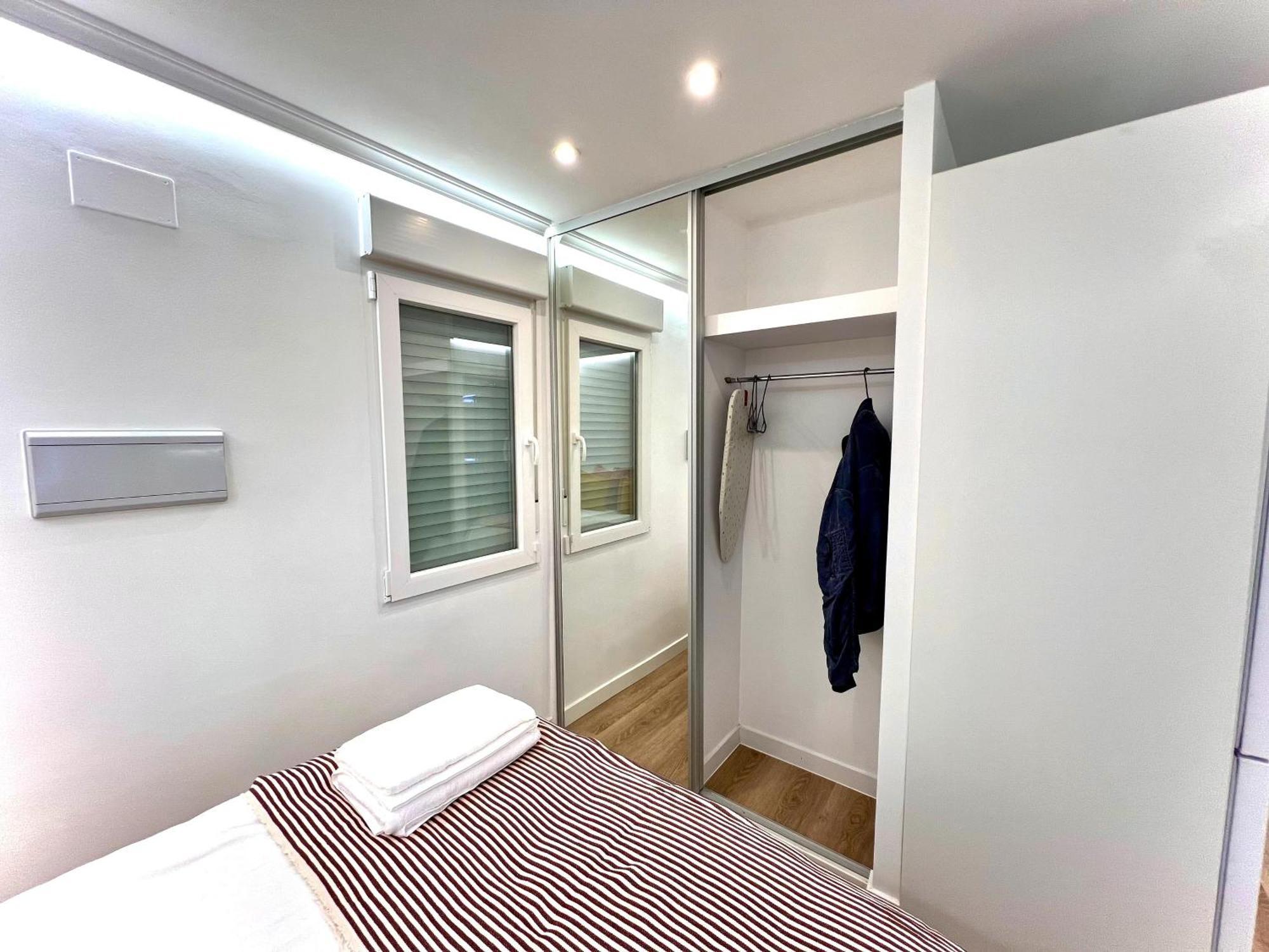 Apartment In The Heart Of Madrid-Piso En Malasana Exterior foto