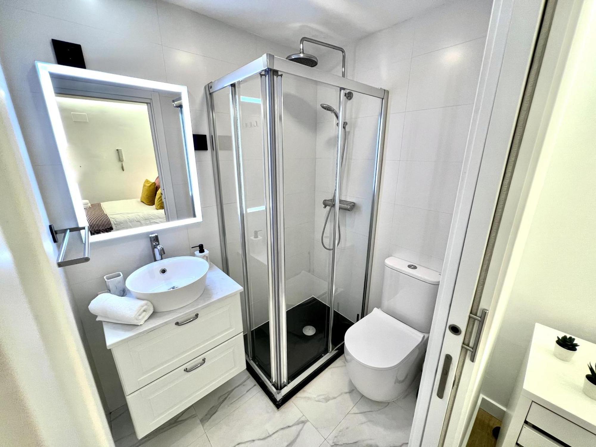 Apartment In The Heart Of Madrid-Piso En Malasana Exterior foto